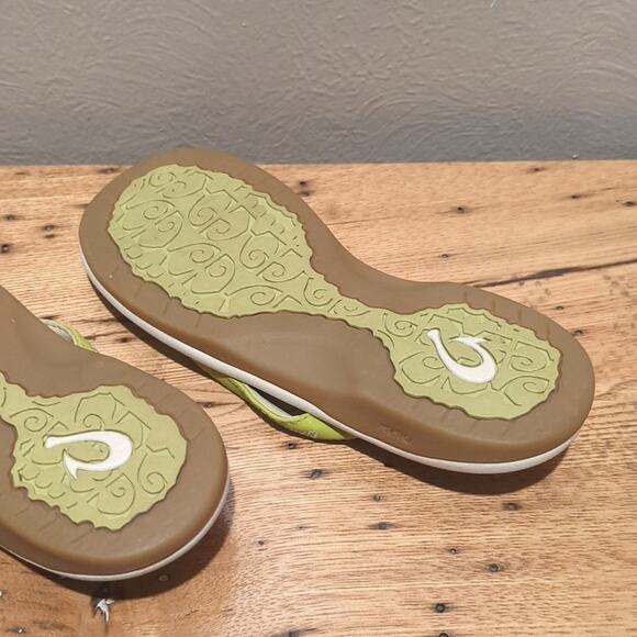 OluKai Bright Green Leather Flip Flop/Sandal Women's Size 5 - Picture 9 of 9